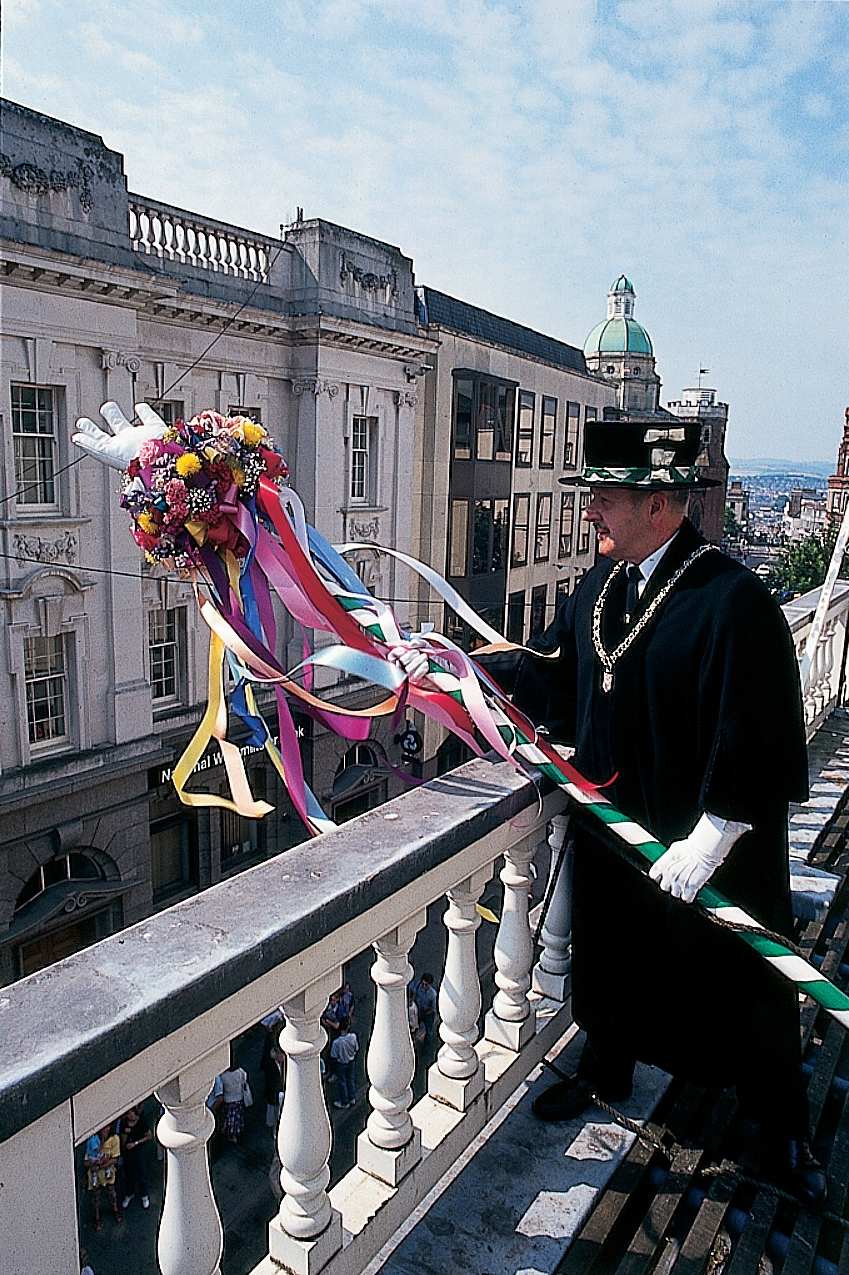 Exeter celebrates centuriesold tradition of Lammas Fair The Exeter Daily